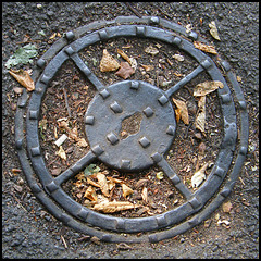 Headington manhole