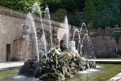 Heidelberg - beim Neptunbrunnen ... diesmal ohne Panoramipernityfreunde (© Buelipix)