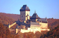 Karlštejn -  kastelo / castle - Ĉeĥio / Czech Republic