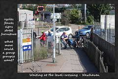 Waiting at the level crossing - Newhaven - 25.7.2015