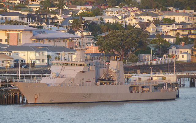 Royal New Zealand Navy (5) - 24 February 2015