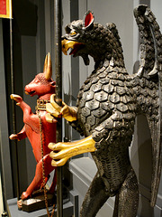England 2016 – V&A Museum – The Dacre Gryphon and Bull