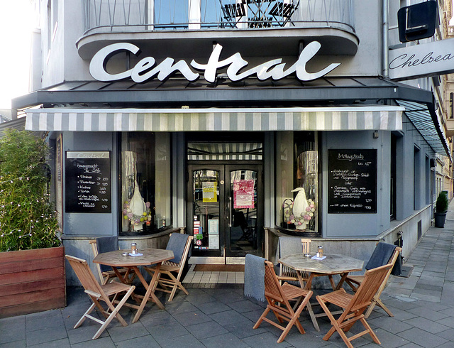 Cologne - Café Central