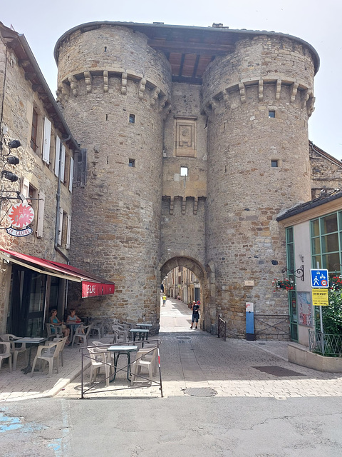Porte du Soubeyran (14ème siècle)