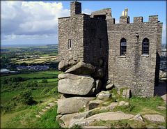 Carn Brae Castle