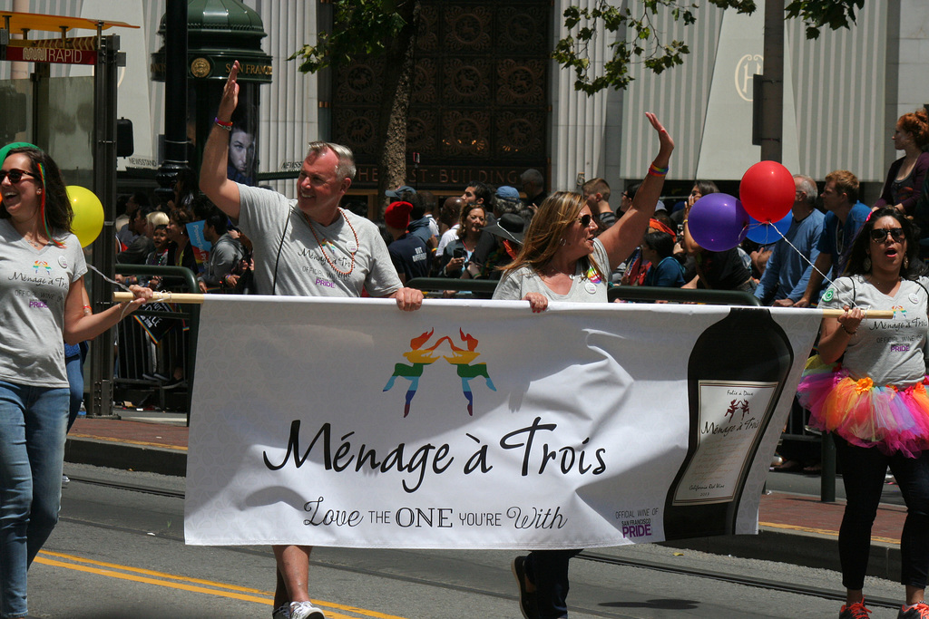 San Francisco Pride Parade 2015 - Official WIne Of Pride (7016)