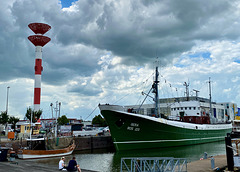 Fischereihafen mit Museumsschiff, Bremerhaven