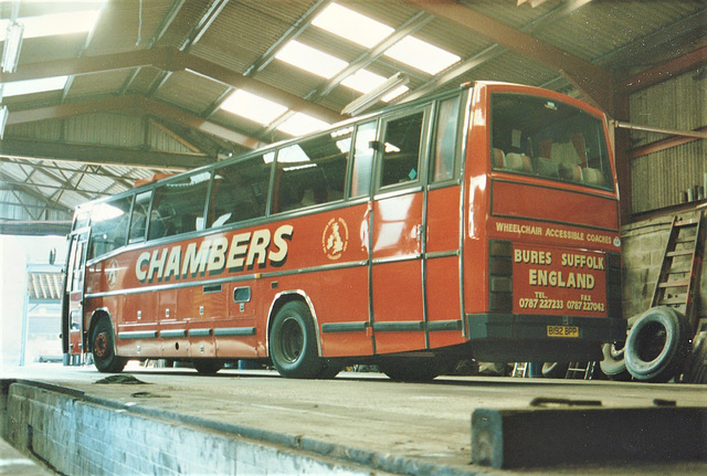 Chambers B192 BPP at the Bures garage – 27 Sep 1995 (287-03)