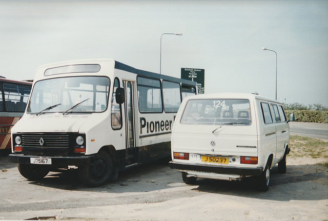 Pioneer 24 and Tantivy Blue 124 at St. Helier - 4 Sep 1999