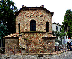 Ravenna - Battistero degli Ariani