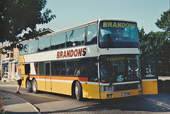 Brandons of Blackmore End LXR 958 (MSU 586Y) in Mildenhall – 5 Aug 1995 (278-25)