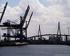 Hafen-Salut am Waltershofer Hafen, Hafen Hamburg 2003