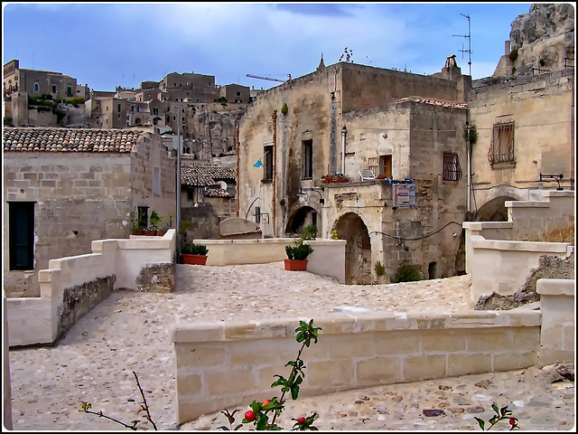 Matera : una zona pedonale per visitare il museo delle antiche case rupestri