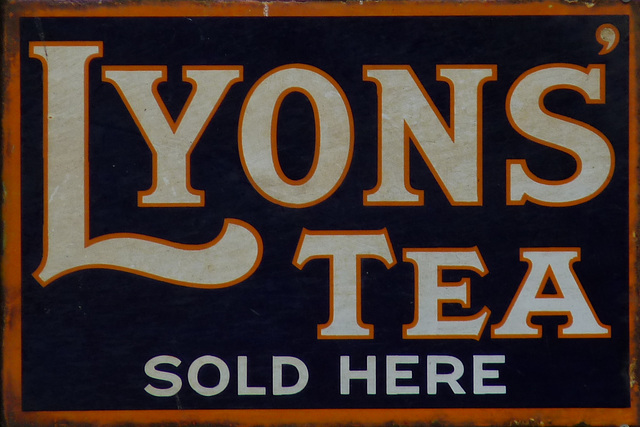 'Lyons' Tea Sold Here'