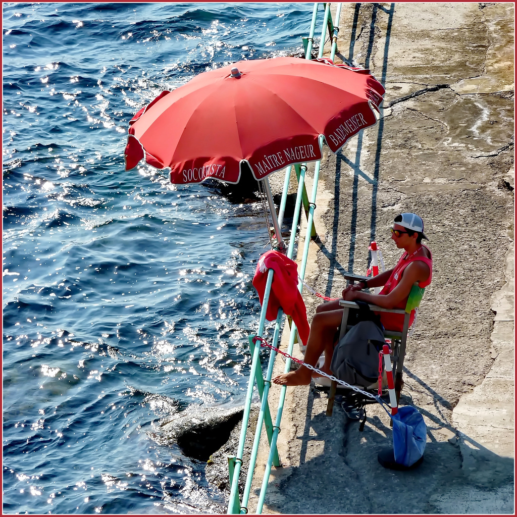 Umbrellas : controllo sicurezza e salvamento