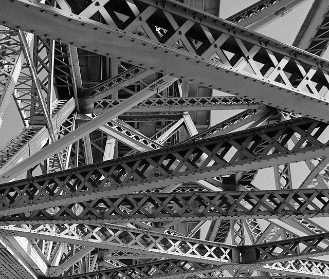 Porto Brücke (...sie hält...)