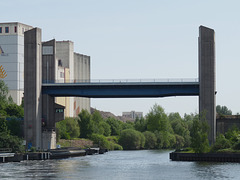 Centenary Bridge