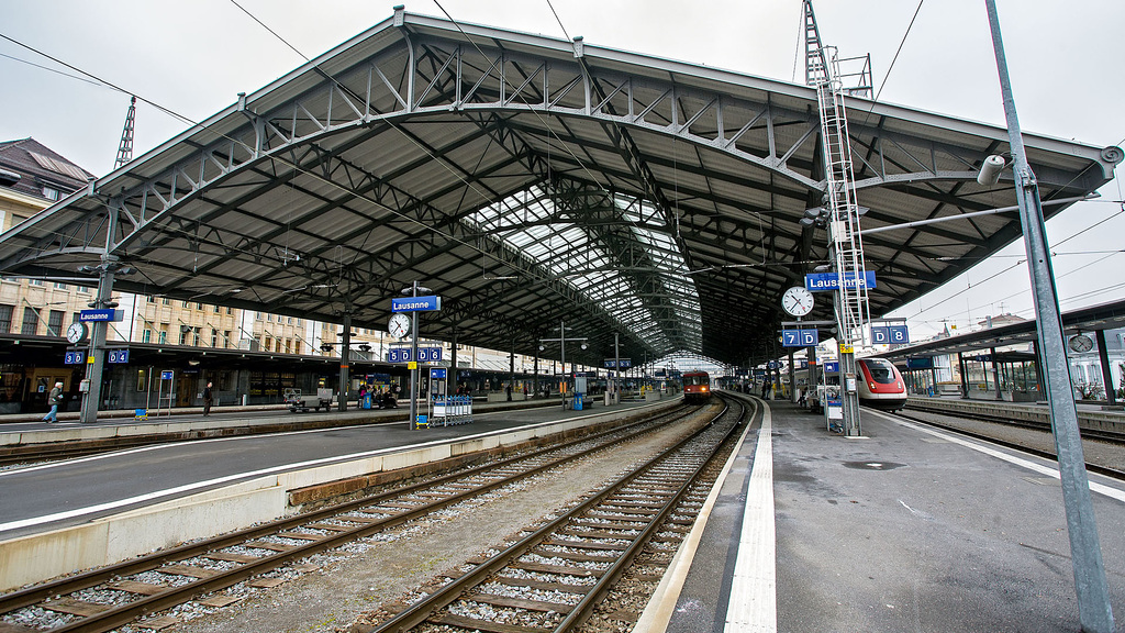 090116 marquise gare Lausanne B