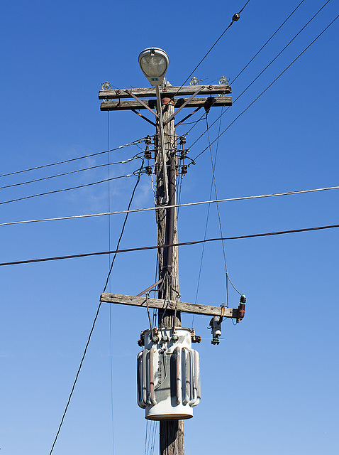 Old pole in Troy, Ohio