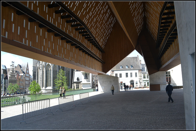 Modern Ceiling (City Hall)