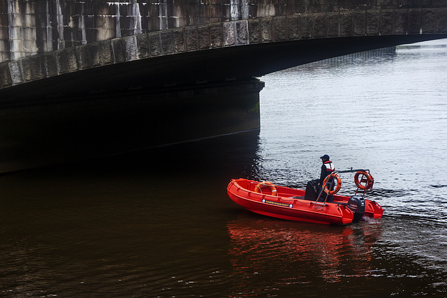 Wee Man in a Boat at Jamaica Bridge, River Clyde, Glasgow