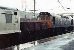 R Stock at Bedford (1) - 13 October 1982