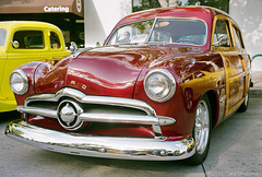 1949 Ford Woodie Country Squire Station Wagon - Fuji GSW690II - Reala 100
