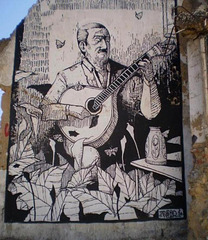 Mural of the guitar player.