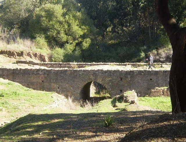 Roman bridge (1st century).