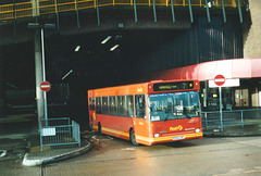 First Manchester 6004 (P304 LND) in Rochdale – 10 Dec 2000 (452-17)