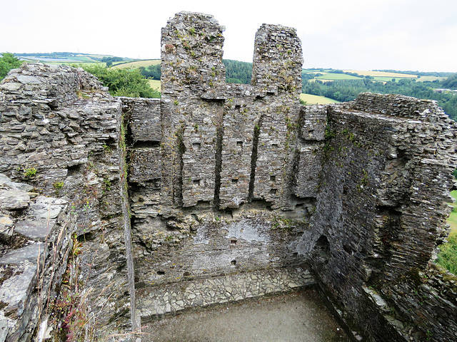 restormel castle, cornwall (14)