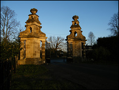 Blenheim park gates