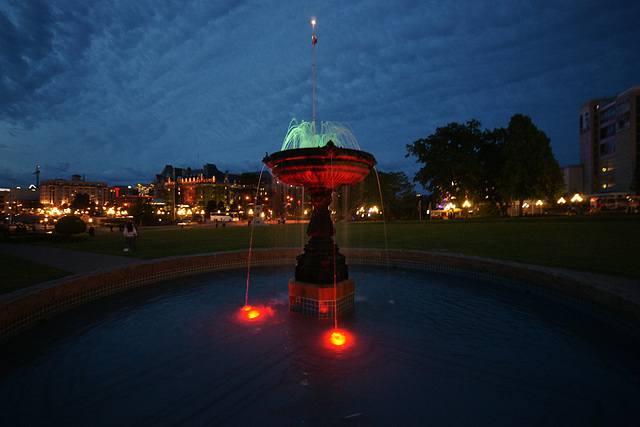 Fountain In Front Of Parliament At Night