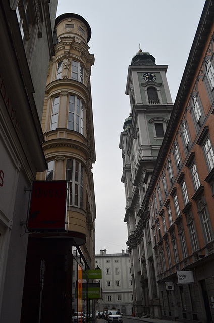 Linz, Domgasse and Alter Dom