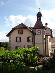 Das Gemeindehaus in L`Abergment
