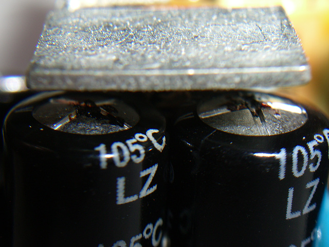 Vented capacitors