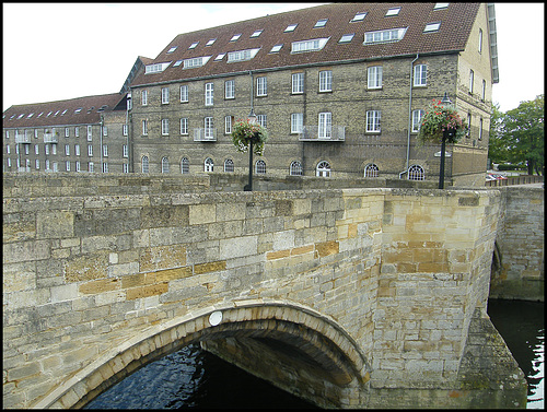 Old Bridge and Riverside Mill