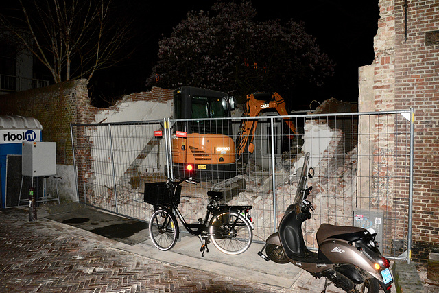Demolition in the Doelensteeg