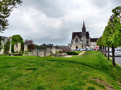 Crépy-en-Valois - Saint-Arnoul / Saint-Denis
