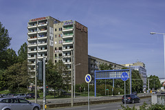 In der DDR in Pattenbauweise entstandene Hochhäuser an der Zwickauer Straße
