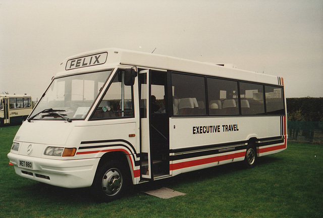 Felix Coaches WET 880 (F600 TLB) at Showbus, Duxford – 25 Sep 1994 (241-9)
