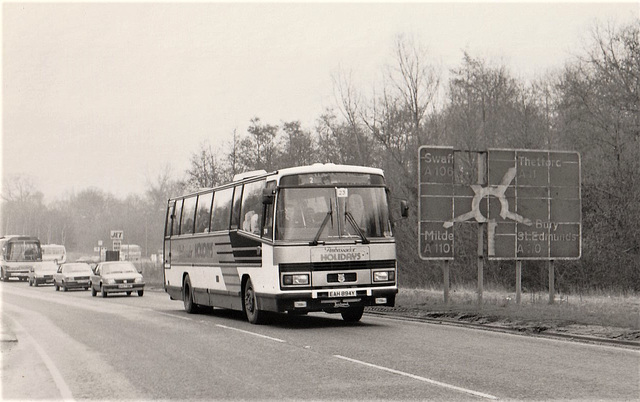Ambassador Travel 894 (EAH 894Y) at Barton Mills – 24 Mar 1985 (12-30)