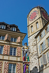 Rue du Château, Neuchâtel (© Buelipix)