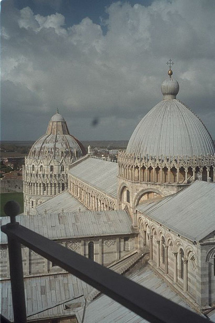 IT - Pisa - Duomo, vom Schiefen Turm aus gesehen