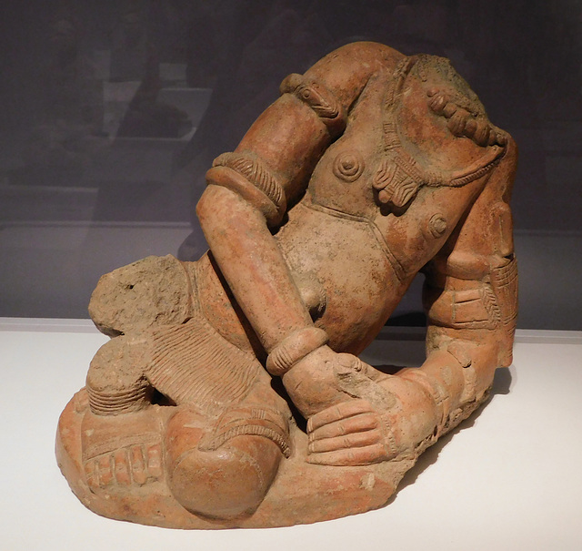 Terracotta Reclining Figure in the Metropolitan Museum of Art, February 2020