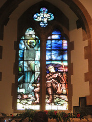 hythe church, kent,  (43) c20 glass wwi war memorial