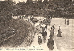 Paris (75) Bois de Boulogne vers 1900. (Carte postale scannée).