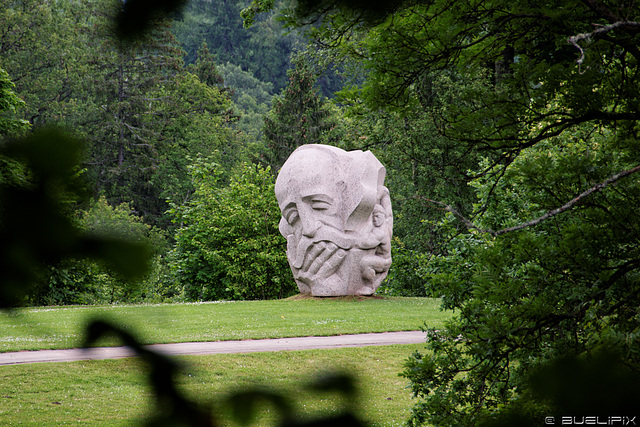 Volksliederberg & Skulpturengarten Turaida (© Buelipix)