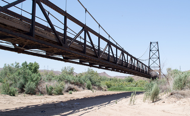 Yuma McPhaul suspension bridge (#0848)