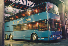 Central Coachways (West Midlands Travel) C101 DYE in London – 9 March 1991 (137-6)